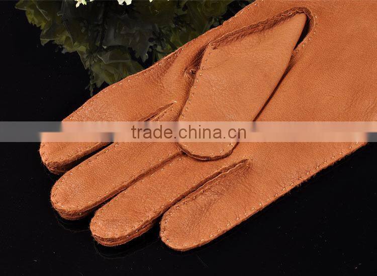 New premium men's unlined deerskin leather gloves. Hand sewing breathable driving gloves .