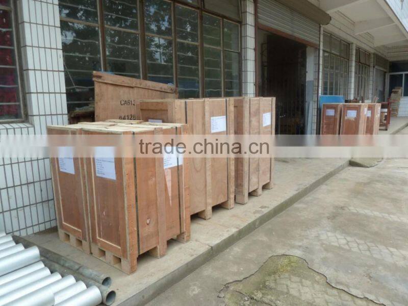 Low price of Carton shredder machine with high efficiency 0086 18203652053