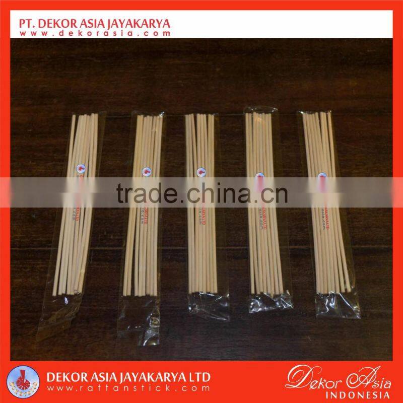 Selling Reed rattan diffuser sticks customized diameter and length reed sticks 10.5" x 3"