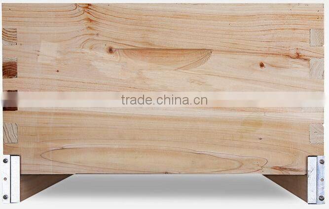 Dadant beehive/ Langstroth beehive / British beehive