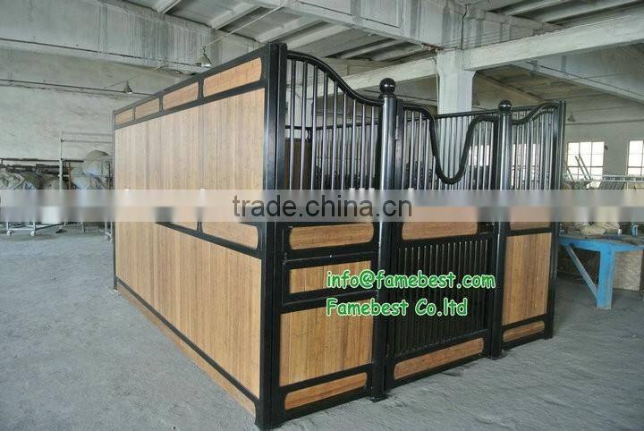 3.6x2.2m Galvanized Horse Stable with 20/25/32mm bamboo wood