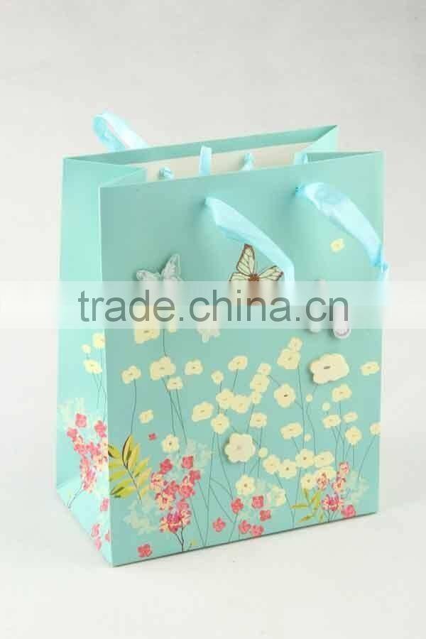 Printed Foldable Gift Bag With 3D Butterfly Patterns/Shopping Paper Bag