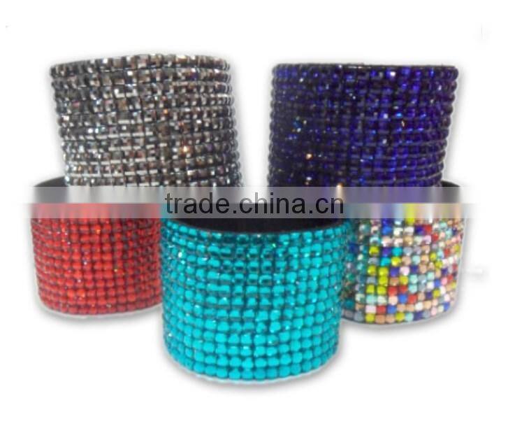 Popular PU Leather Bracelet, Hot Sale Gift Leather with Crystal Gem Decoration
