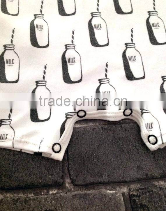 2016 Spring New Arrive Baby Black And White Milk Romper Newborn Baby Playsuit