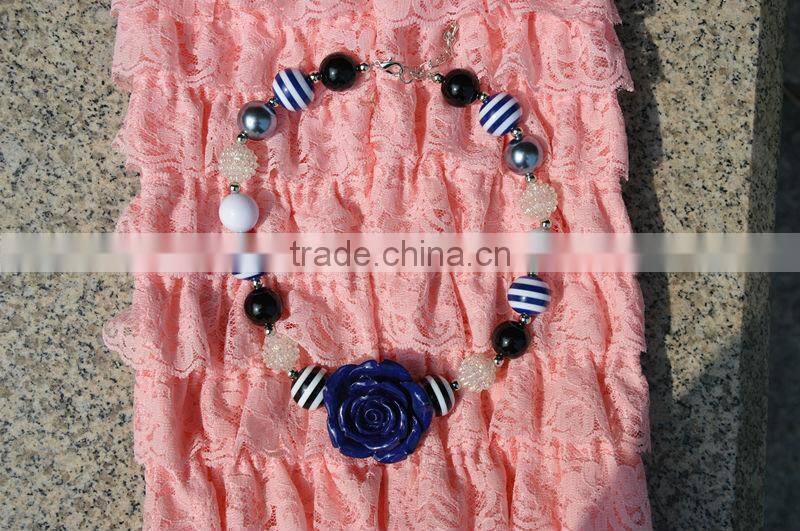 2014 new stocking fashion colorful necklace for baby match with romper