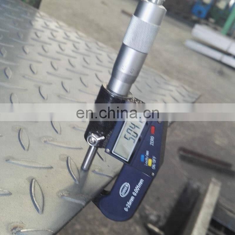 ASTM A36 S235 SS400 Hot Rolled Checker Steel Plate Sheet