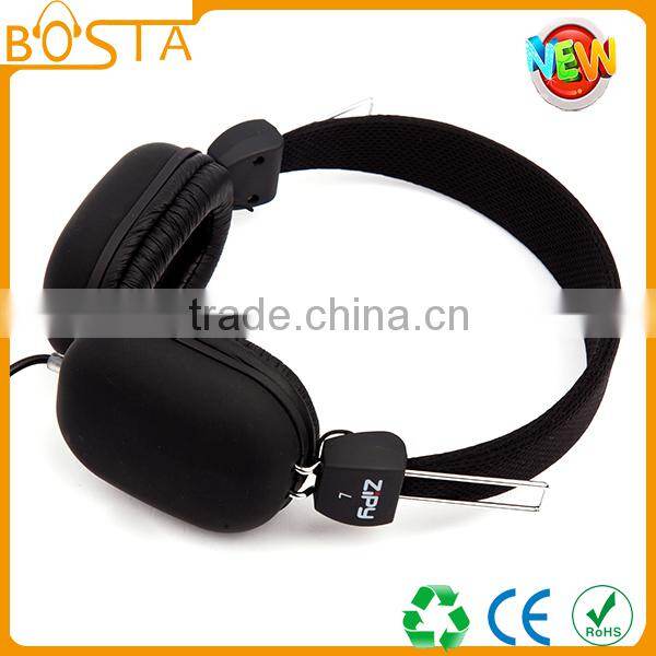 Promotional funny fancy stereo mega bass effect headphone with cool design