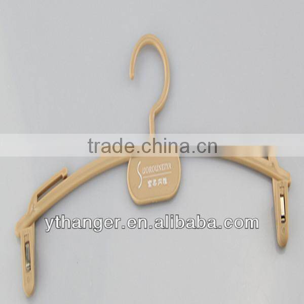 LX-010-078 bra hangers plastic underwear hangers