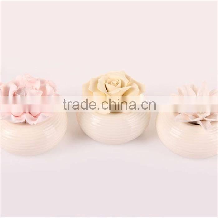 Wholesale Europe popular procelain bottle classical decorative reed flower diffuser