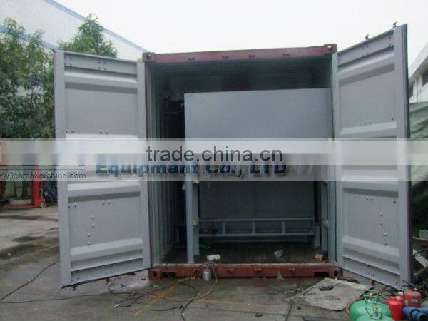 Electric containerized block ice maker for African areas