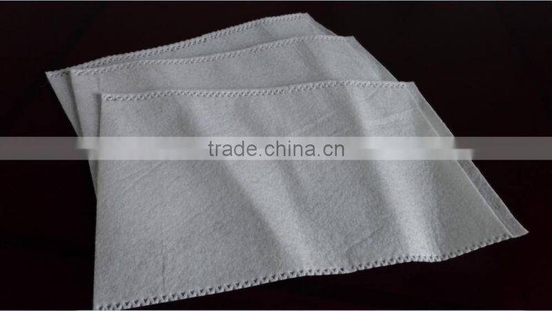 Disposible needle punched nonwovnen glove