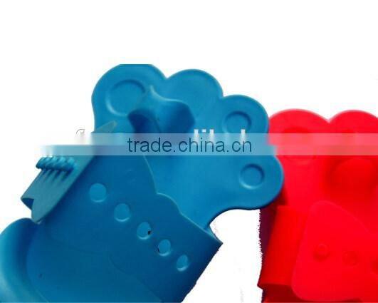 Nice design Pet Grooming Brush , silicone pet brush , Dog grooming comb