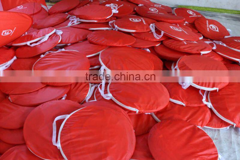 Portable beach shade tent easy Pop up beach tent