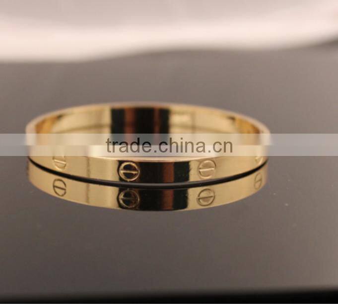 fashion stainless steel love fashion bangle