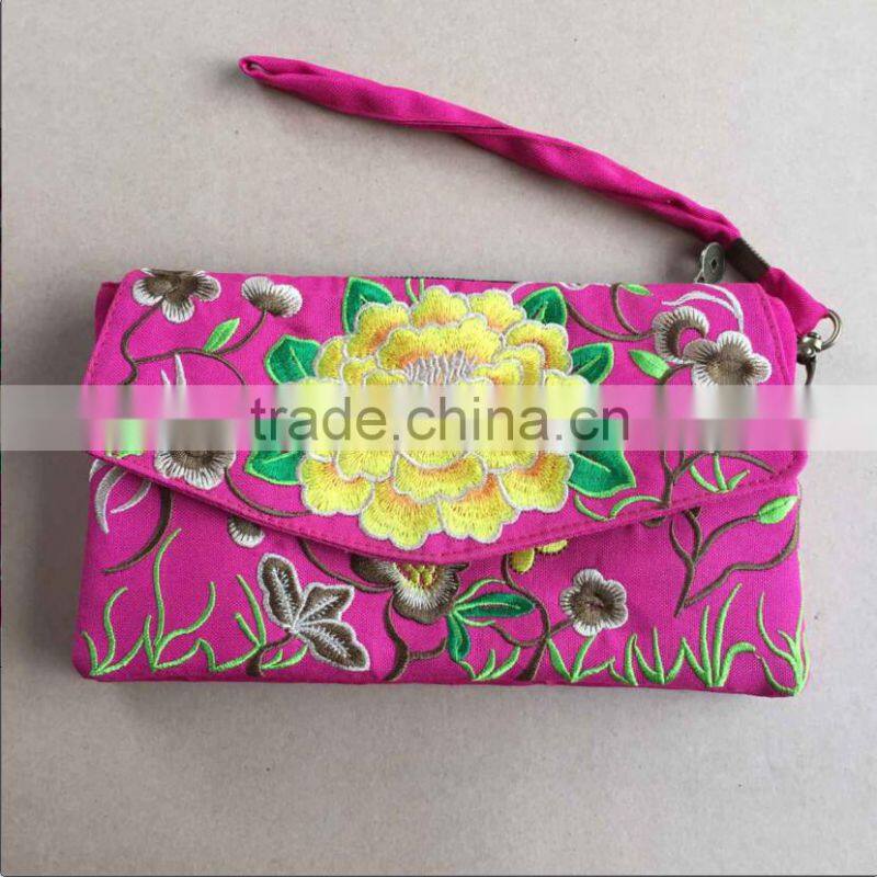 Wholesale price beautiful color clutch bag canvas material embroidery clutch bag