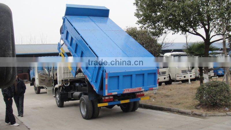 seal dump garbage truck