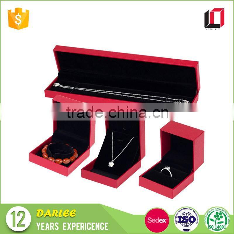 Chinese factory high end texture paper luxury jewellery box with sponge insert
