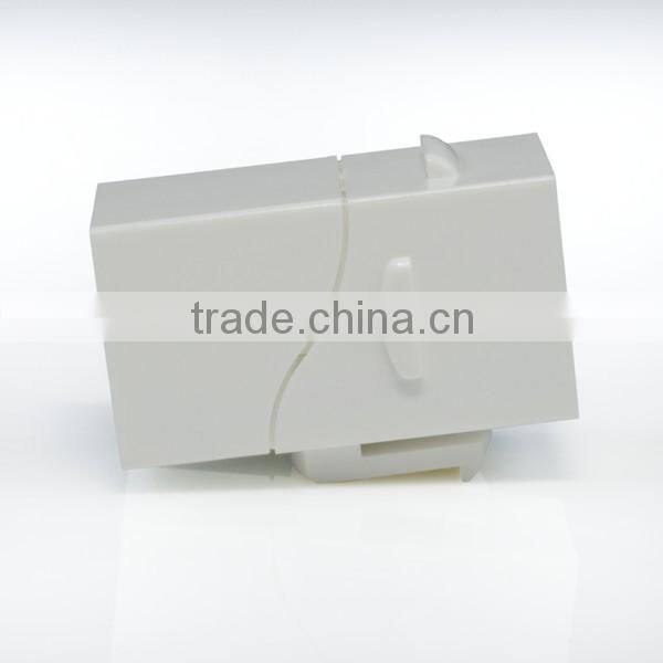 RoHS2 RJ45 Cat6 180 Degree Unshielded UTP Straight Keystone Coupler