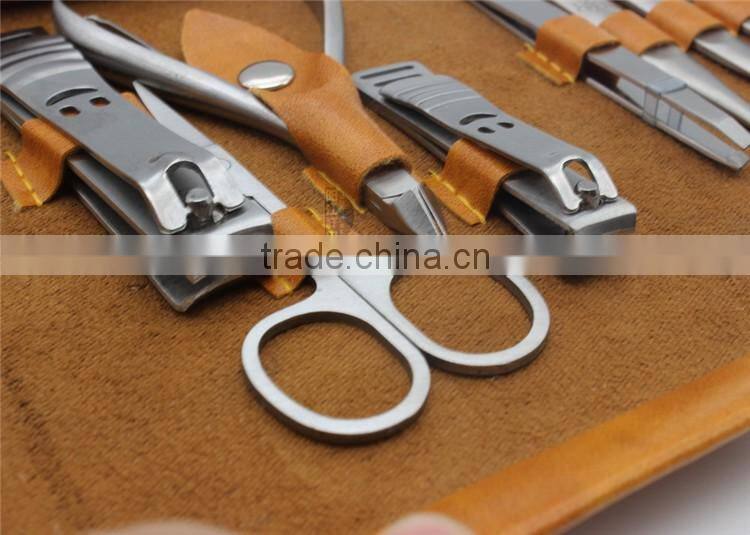 Bonvatt Wholesale portable nail clipper gift set & manicure set for sale nail care set