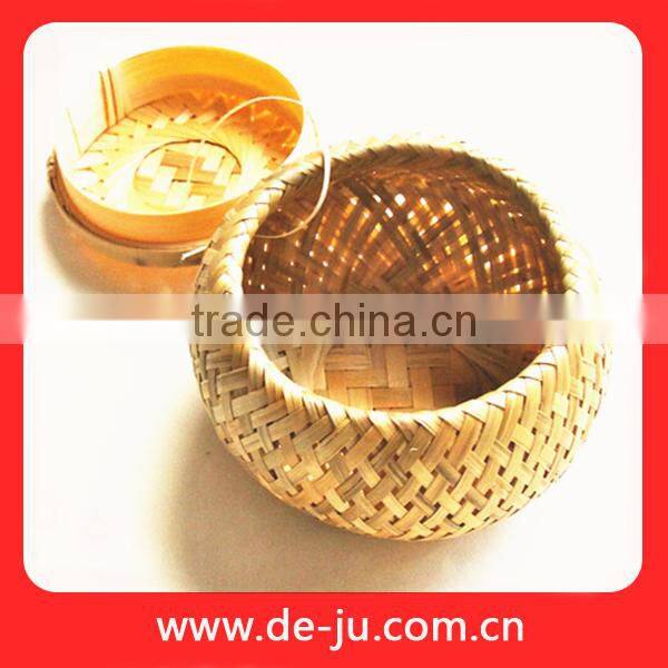 Handmade Knit Natural Bamboo Moses Basket