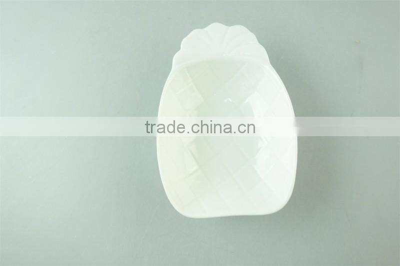 Ceramic white porcelain small dishes fruit shape /serving dishes wholesale cheap price
