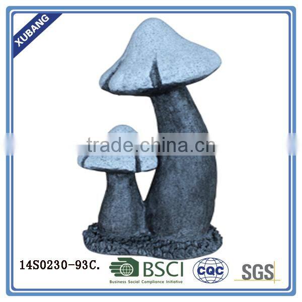 Funny handmade resin statues with mushroom garden Statue