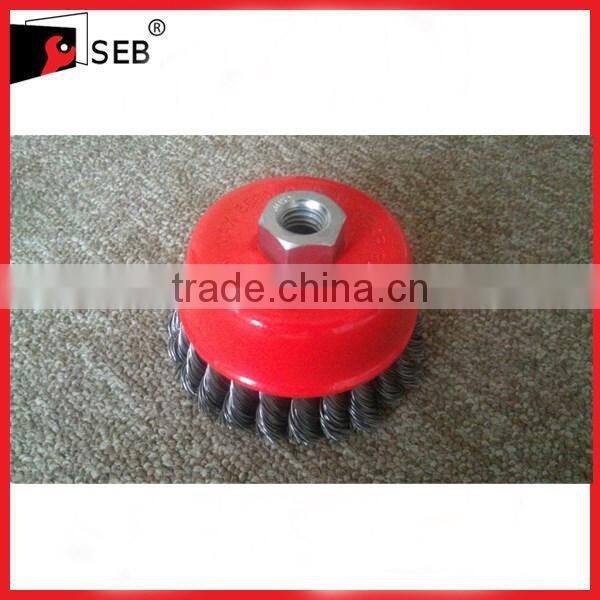 Twisted knot wire polishing brush