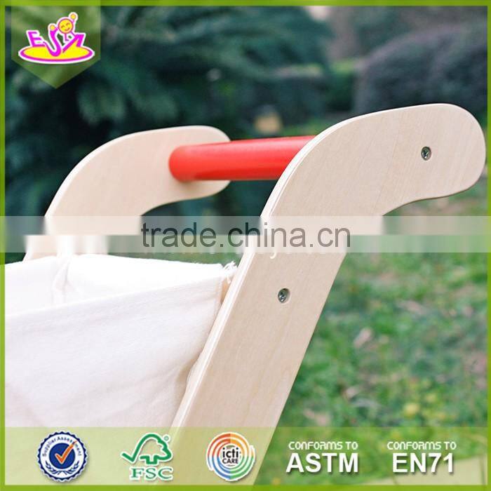 2017 Wholesale wooden baby activity center preschool wooden baby activity center W16E072