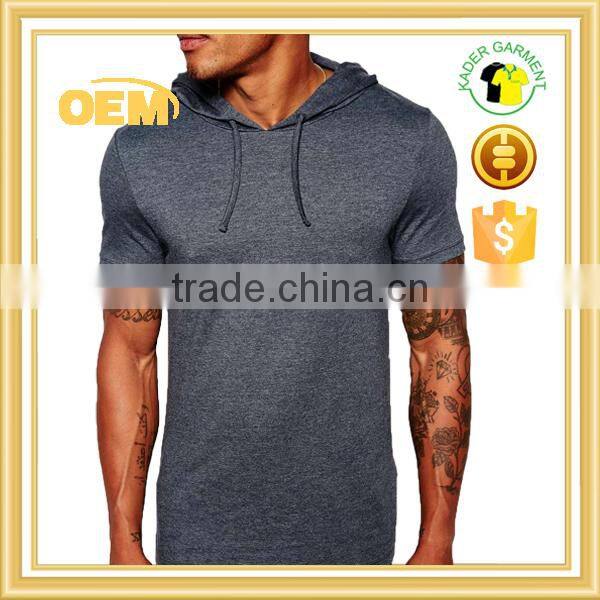 Short sleeve men's t shirt with hood, body fit t shirts from garment factory