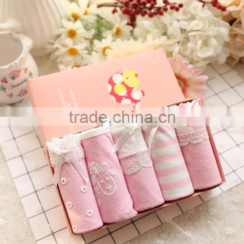 different printing pattern fashion ladies underwear panties in stock