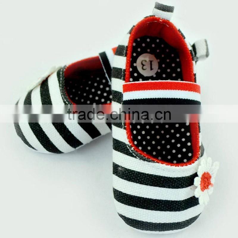 Fashion Stripes Newborn Crib Shoes Baby Shoes Toddlers Soft Shoes