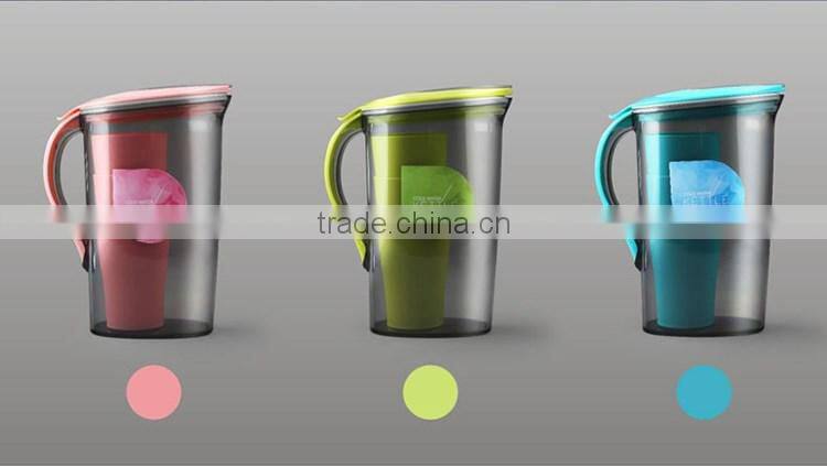 Wholease plastic pitcher with lid for juice milk water fruit tea