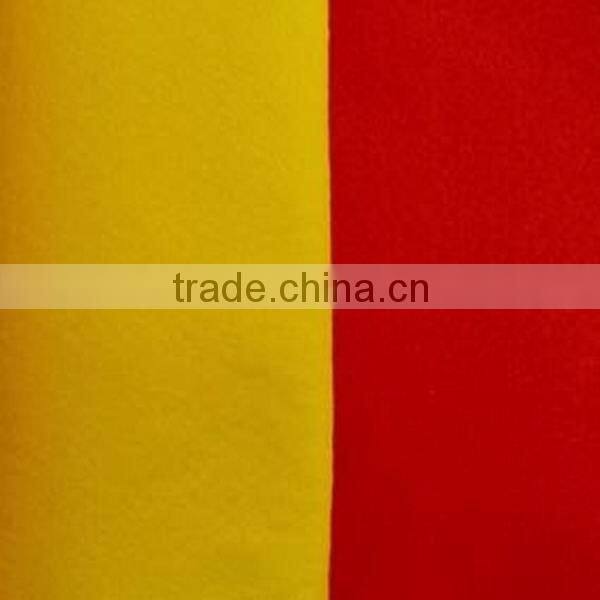 Nonwoven cleaning cloth (70%viscose, 30%polyester)