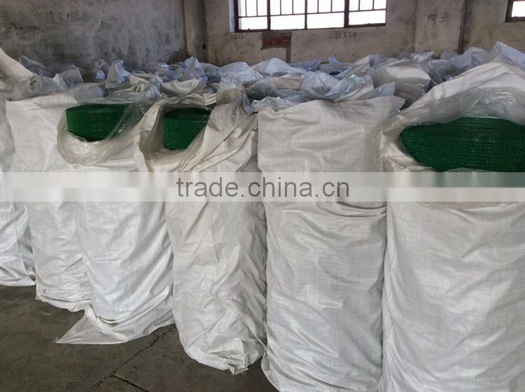 Envirment displayed PE grass mat