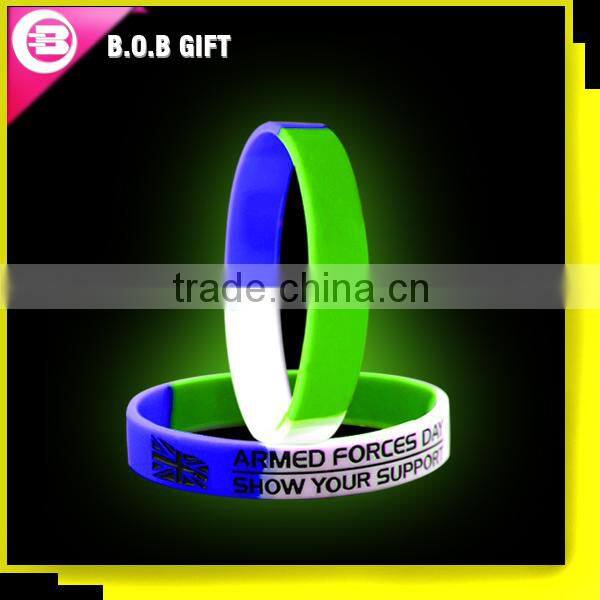 New design silicone custom cloth wristbands