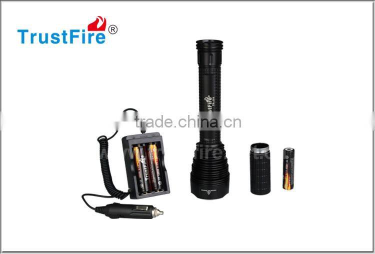 Hot sale cree tactical flashlight J18 with 7* Cree XM-L 2 8000LM rechargeable powerful flashlight !