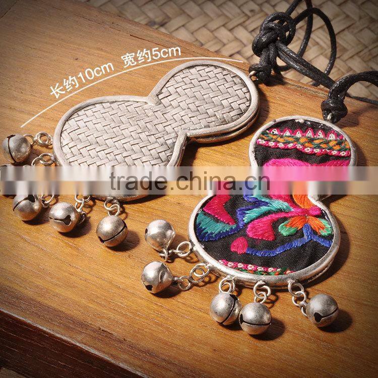 2015 new arrival miao silver necklace gourd shaped women necklace