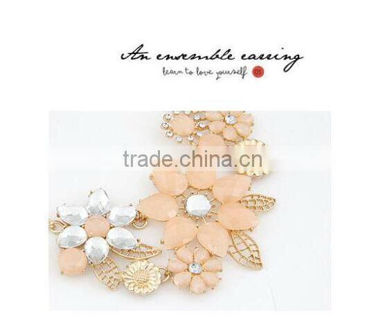 Resin Flower Vintage Choker Collar Pendant Statement Necklace Women Necklaces & Pendants Fashion Necklaces for Women 2014