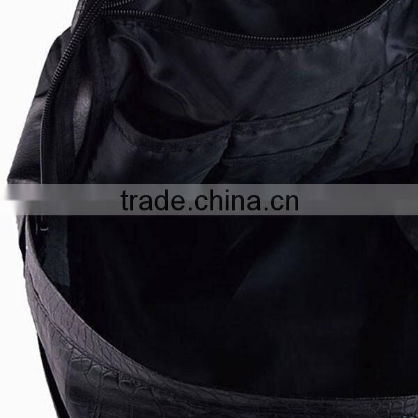 PU leather backpack for outdoor travelling