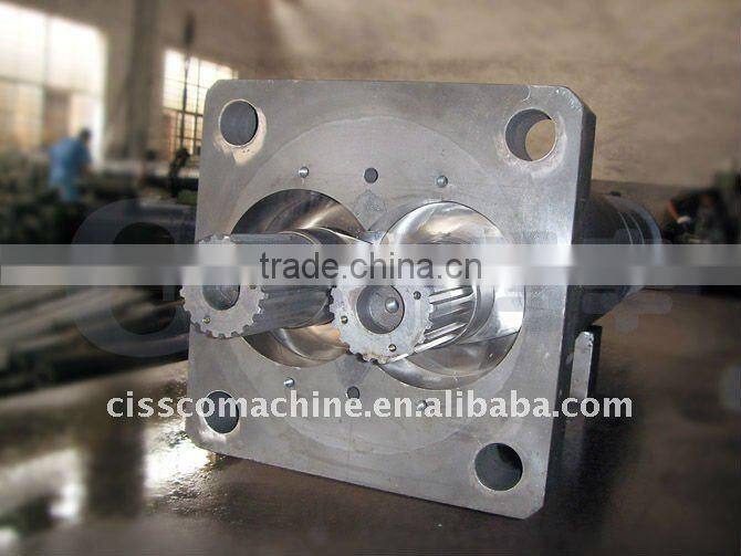 Screw and Barrel for plastic extrusion