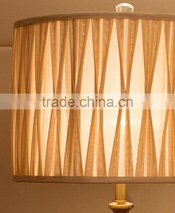 Gold plated metal clear K9 crystal table lamp with round fabric lampshade