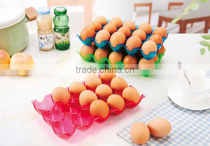 Small order Portable 15 Lattices Plastic Egg Storage Box