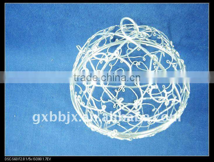 Creamywhite iron decorative balls wholesaler set of three