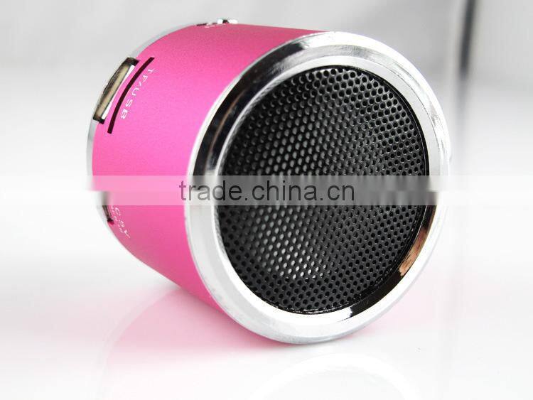 Multi-function portable mini speaker supports FM/ TF Card/ USB/ 3.5mm jack audio device