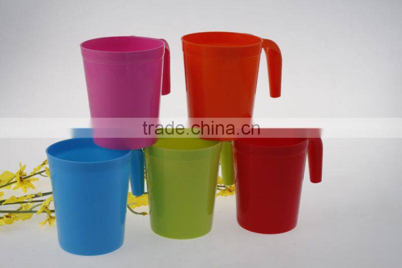 Novelty Colorful Cheap Plastic Hard Drinking Cup With Handle