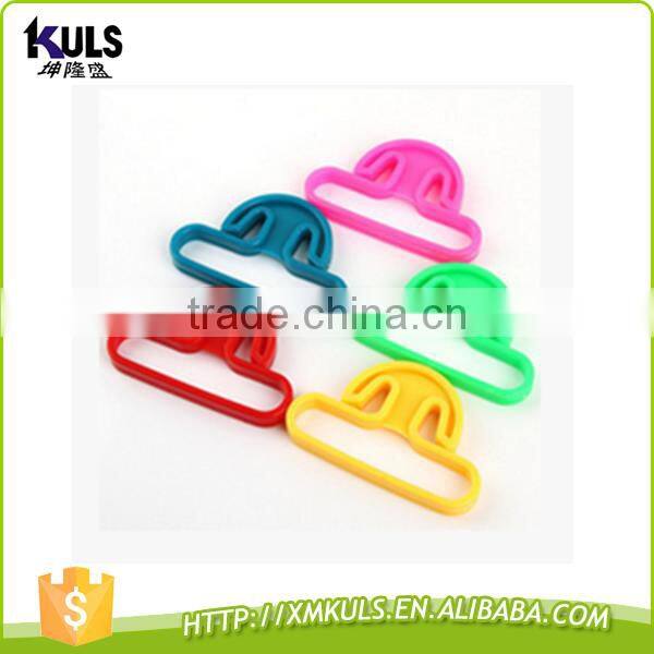 Creative household necessities to mention plastic carry handle for plastic bag