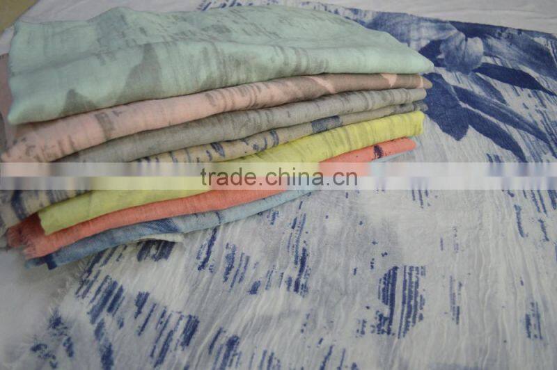 Fashion new coming ladies viscose voile chiffon scarf with flower printing