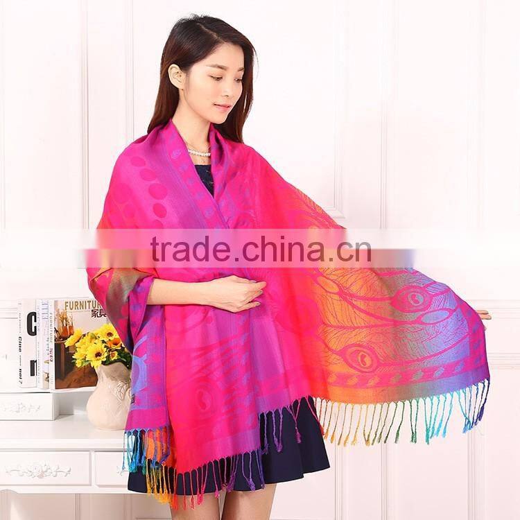 Latest Fashion Women Feather Jacquard Shawl