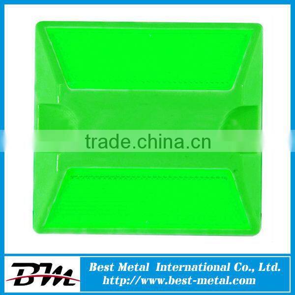 reflective pavement stud