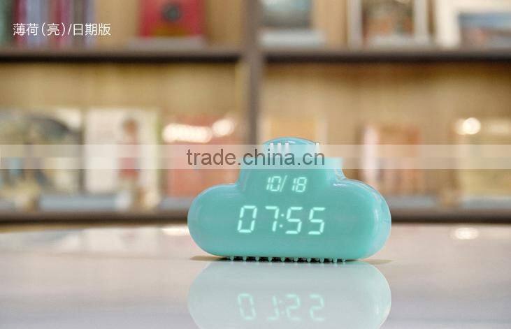 Creative Voice Alarm / clouds clock / children small bedside alarm clock / mute luminous electronic clock watch wall clock
